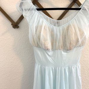 📦SOLD📦 The Vanity Fair Gown